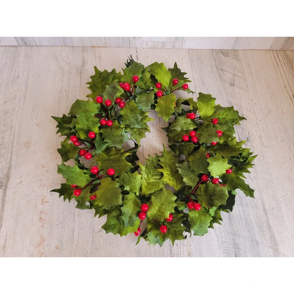 Mistletoe faux wreath Xmas‎ home decor red cranberry figure unique